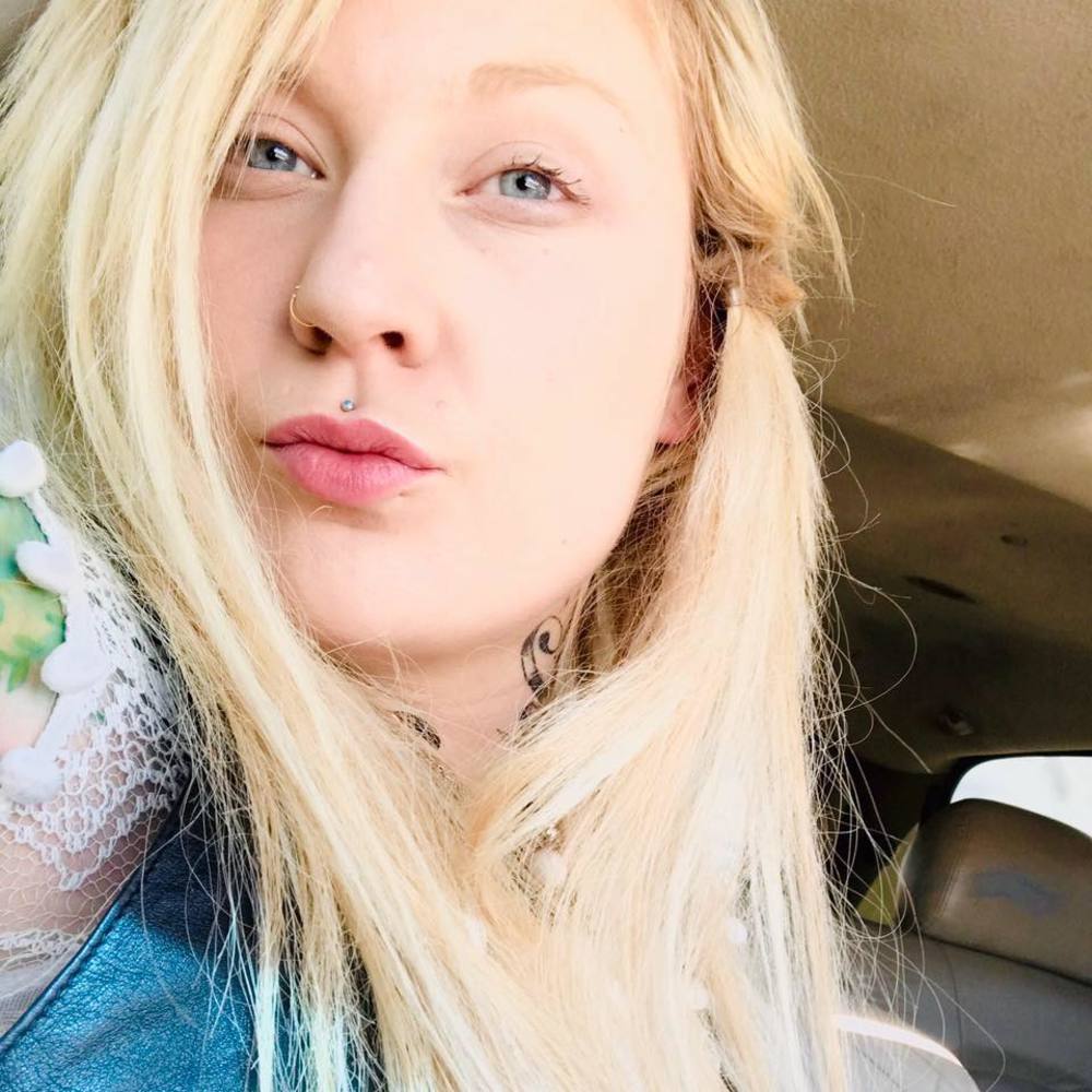 Meet your Posher, Jessica